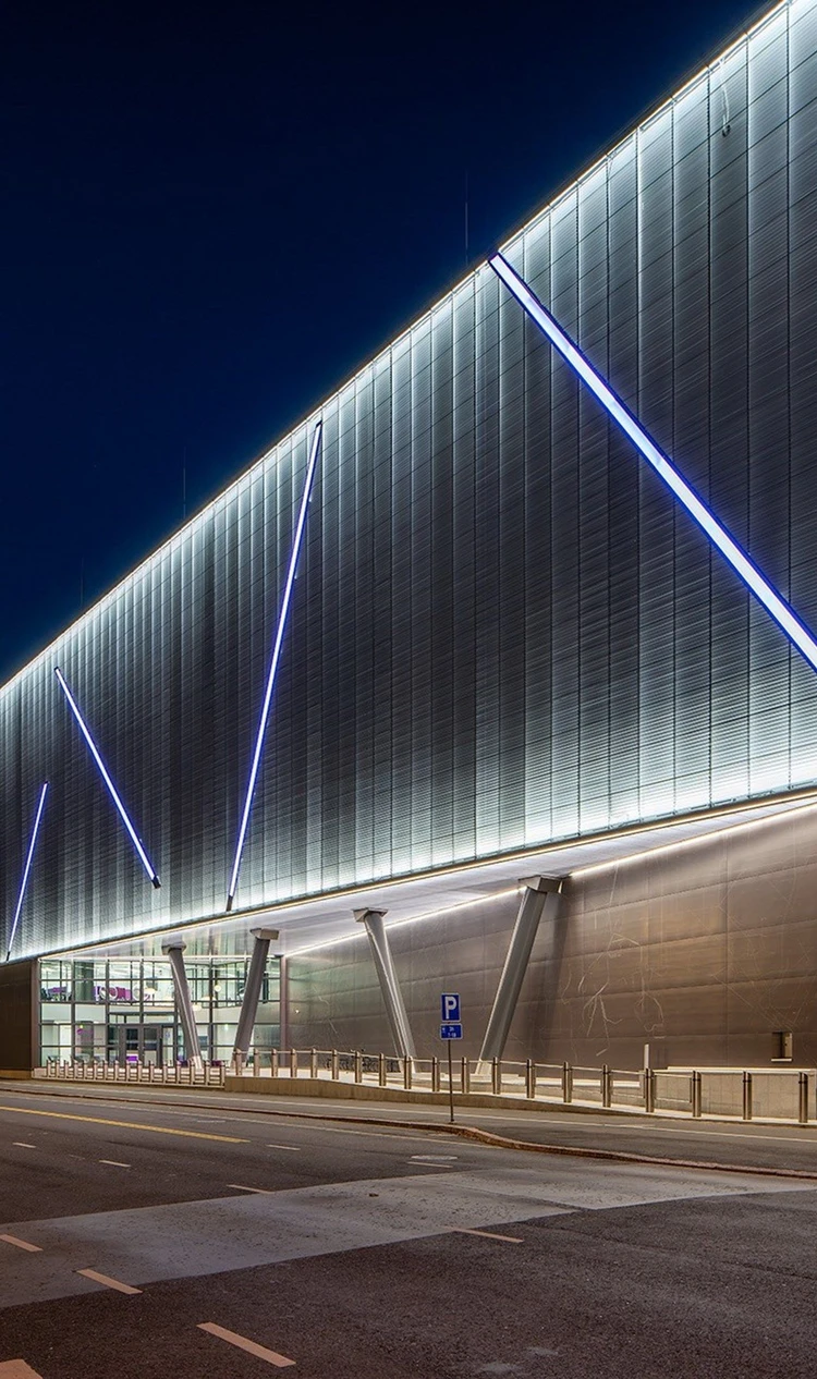 Facade panels